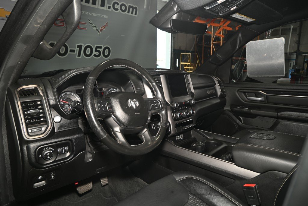 Ram 1500  2021 à Montréal, Québec - 13 - w1024h768px