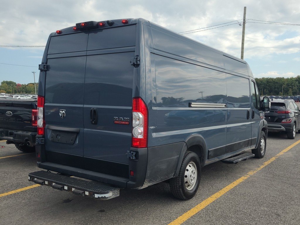 2021 Ram PROMASTER CARGO in Montreal, Quebec - 2 - w1024h768px