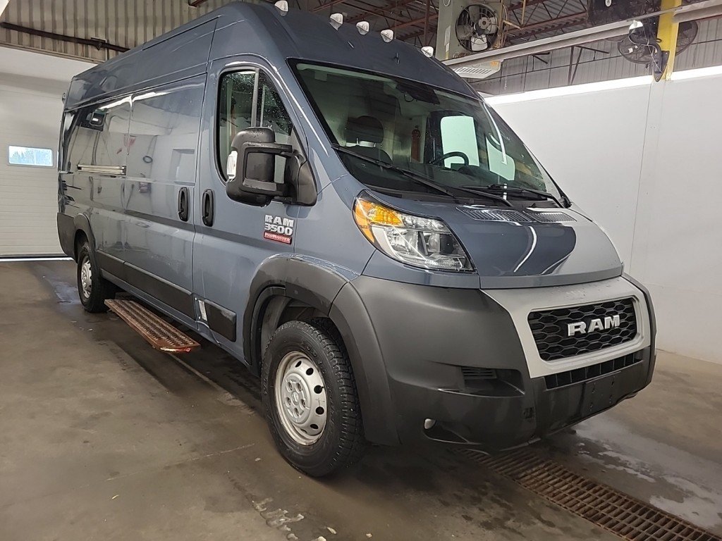 2021 Ram PROMASTER CARGO in Montreal, Quebec - 1 - w1024h768px
