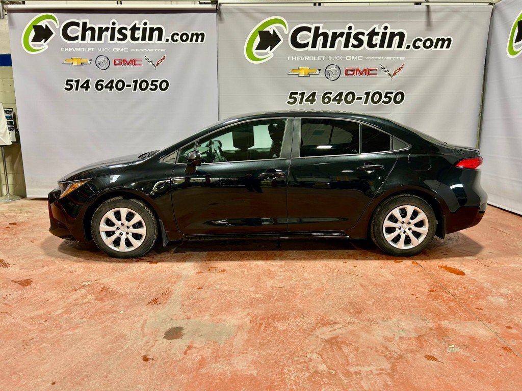 Toyota COROLLA  2022 à Montréal, Québec - 3 - w1024h768px