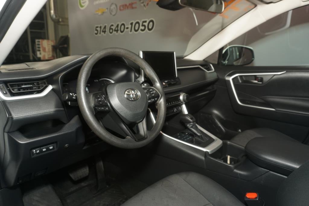 2023 Toyota RAV4 in Montreal, Quebec - 5 - w1024h768px