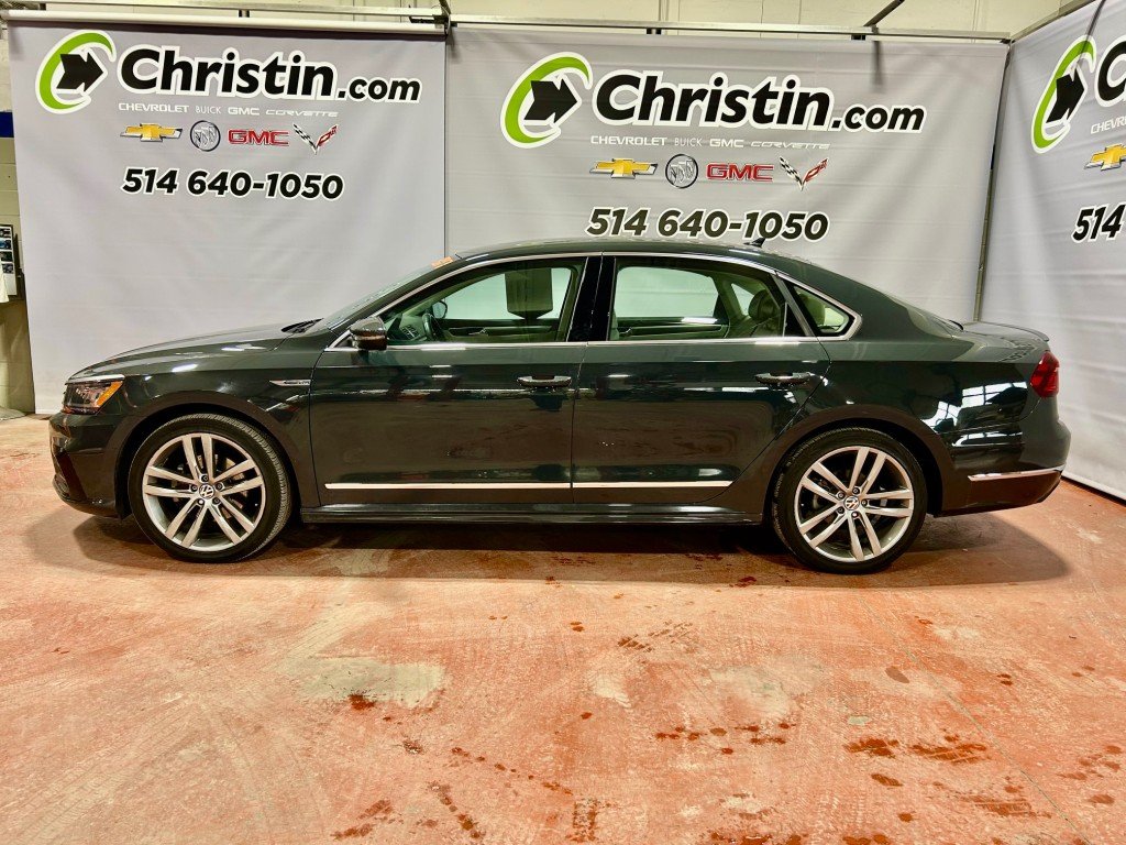 Volkswagen PASSAT  2017 à Montréal, Québec - 4 - w1024h768px