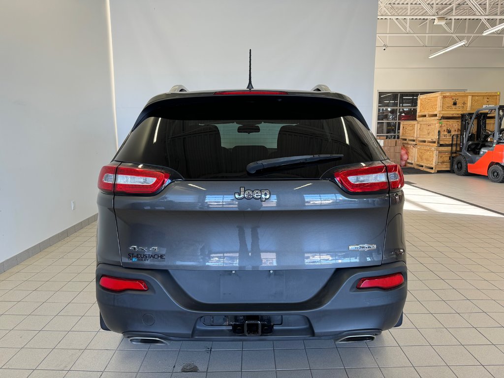 Jeep Cherokee  2016 à Saint-Eustache, Québec - 10 - w1024h768px