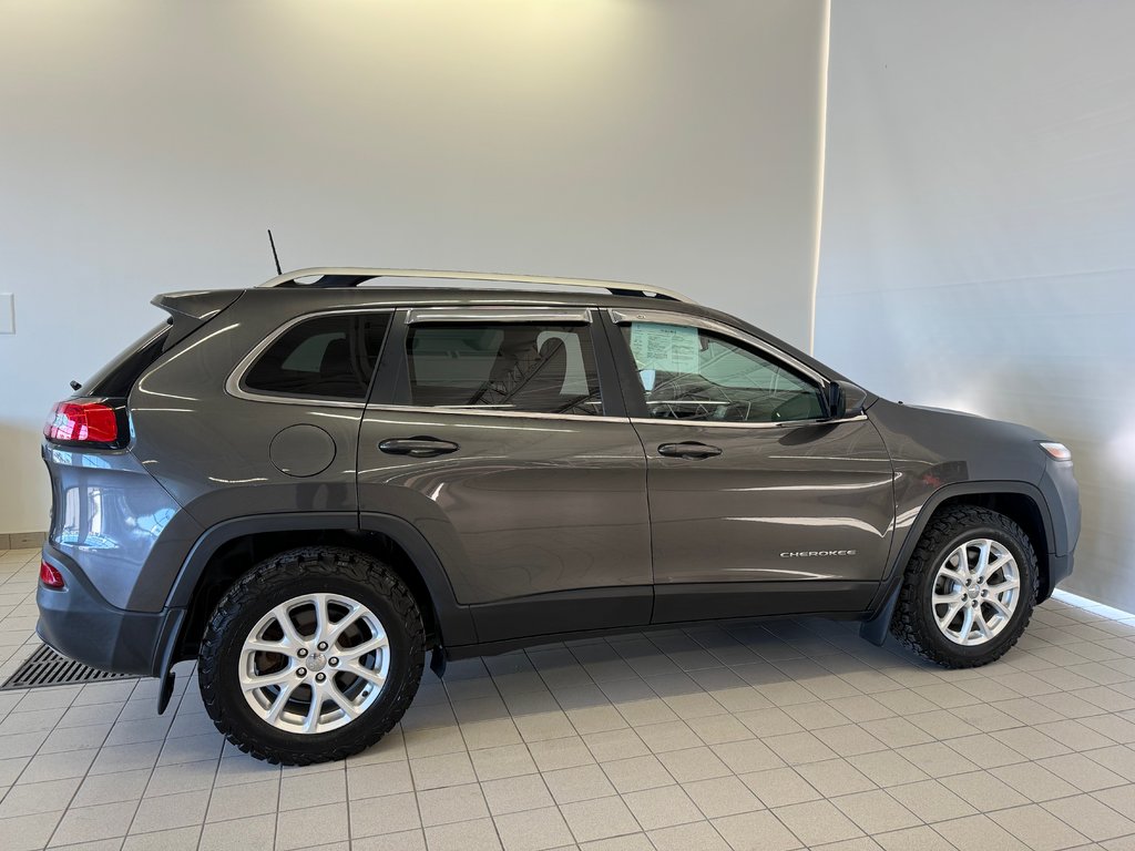 Jeep Cherokee  2016 à Saint-Eustache, Québec - 23 - w1024h768px