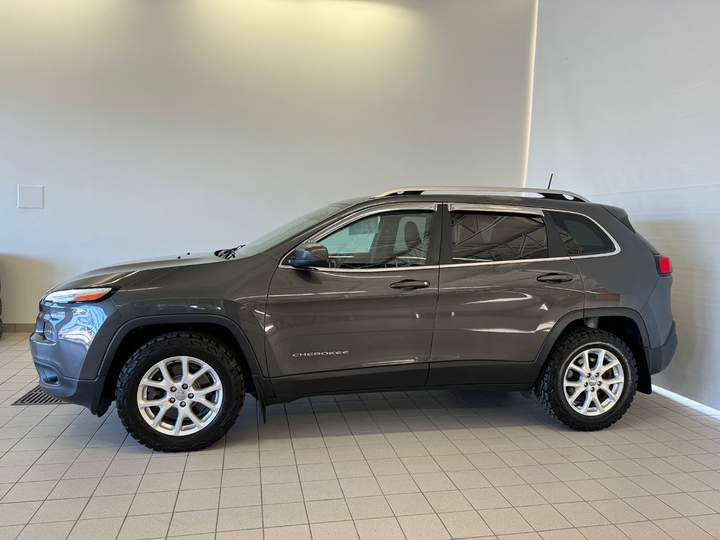 Jeep Cherokee  2016 à Saint-Eustache, Québec - 3 - w1024h768px