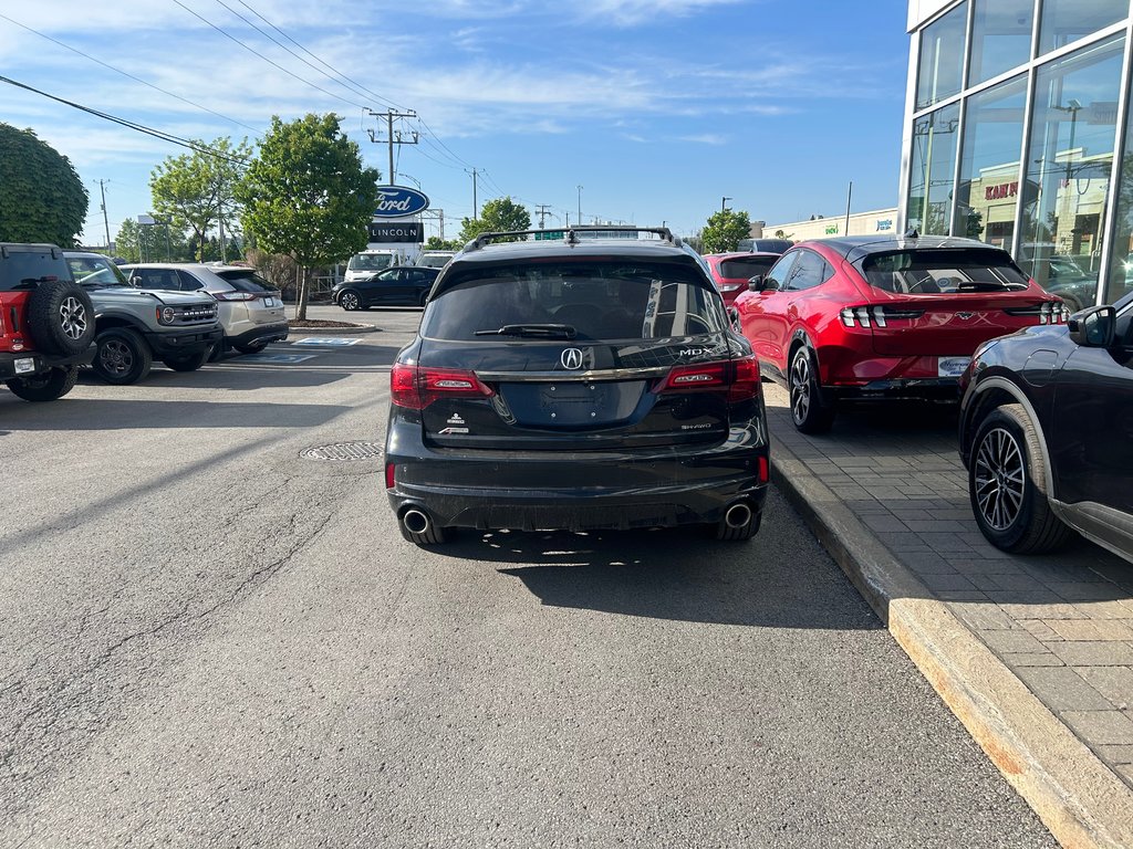 Acura MDX  2019 à Brossard, Québec - 9 - w1024h768px