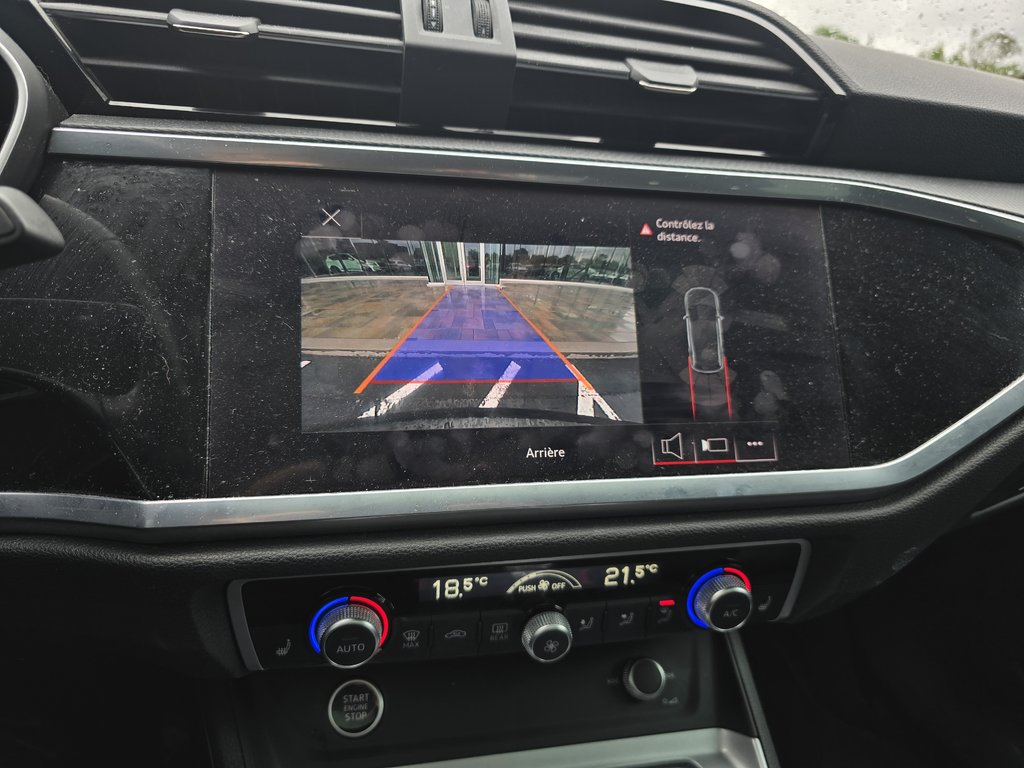 2022 Audi Q3 KOMFORT VORSPRUNG EDITION TOIT PANO CAM CARPLAY in Montréal, Quebec - 13 - w1024h768px