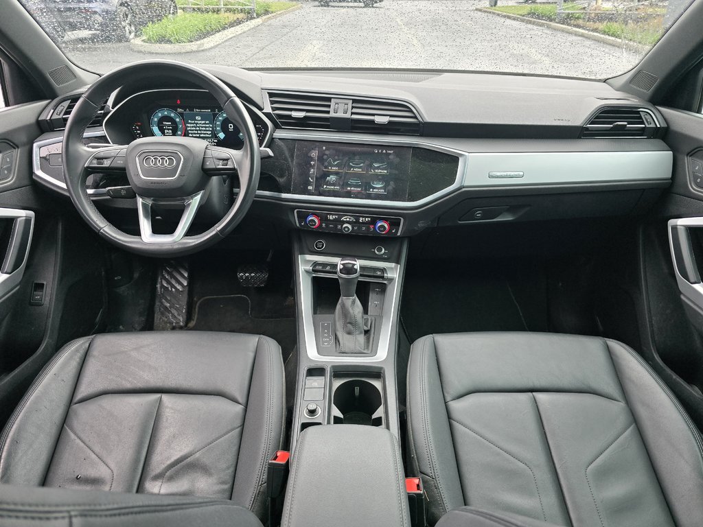 2022 Audi Q3 KOMFORT VORSPRUNG EDITION TOIT PANO CAM CARPLAY in Montréal, Quebec - 7 - w1024h768px