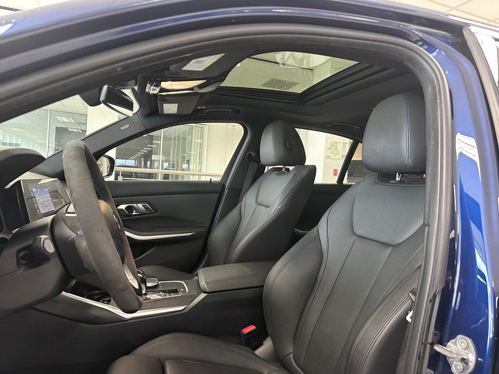 BMW 3 Series  2019 à Brossard, Québec - 11 - w1024h768px