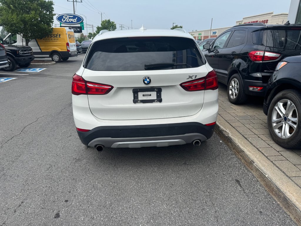 BMW X1 XDrive28i | TOIT PANO | CUIR | MAGS | CAMÉRA | 2017 à Brossard, Québec - 9 - w1024h768px