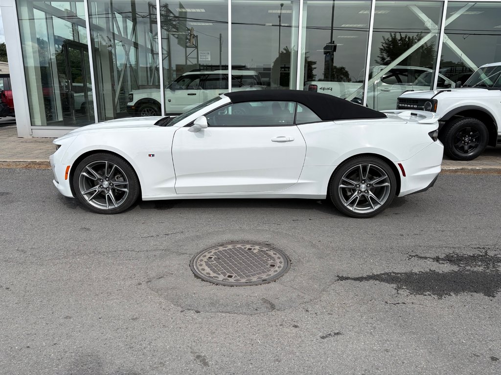 Chevrolet Camaro 2LT | CONVERTIBLE | ENS RS | AUTOMATIQUE | 2.0 || 2023 à Brossard, Québec - 7 - w1024h768px