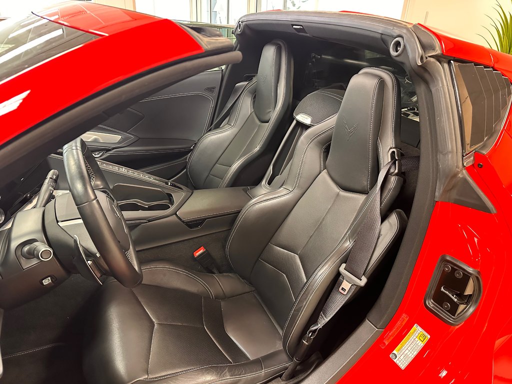 Chevrolet Corvette 1LT CPE | 6.2 V8 | Z51 PERF PACK | BOSE AUDIO | 2023 à Brossard, Québec - 11 - w1024h768px