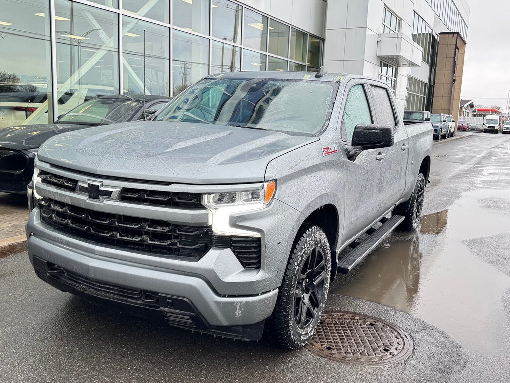 2023 Chevrolet Silverado 1500 in Brossard, Quebec - 1 - w1024h768px