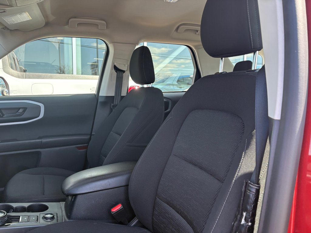 Ford Bronco Sport  2023 à Brossard, Québec - 11 - w1024h768px