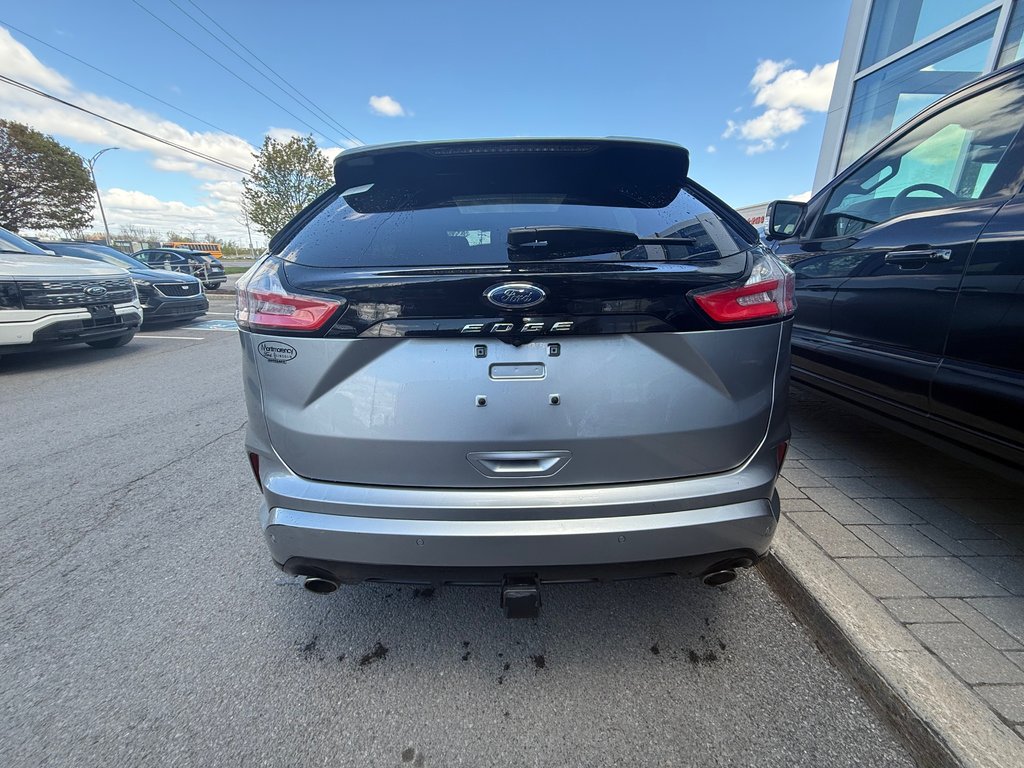 Ford Edge  2021 à Brossard, Québec - 9 - w1024h768px