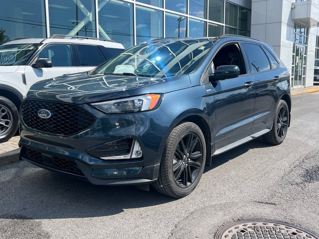 2023 Ford Edge in Brossard, Quebec - 1 - w1024h768px