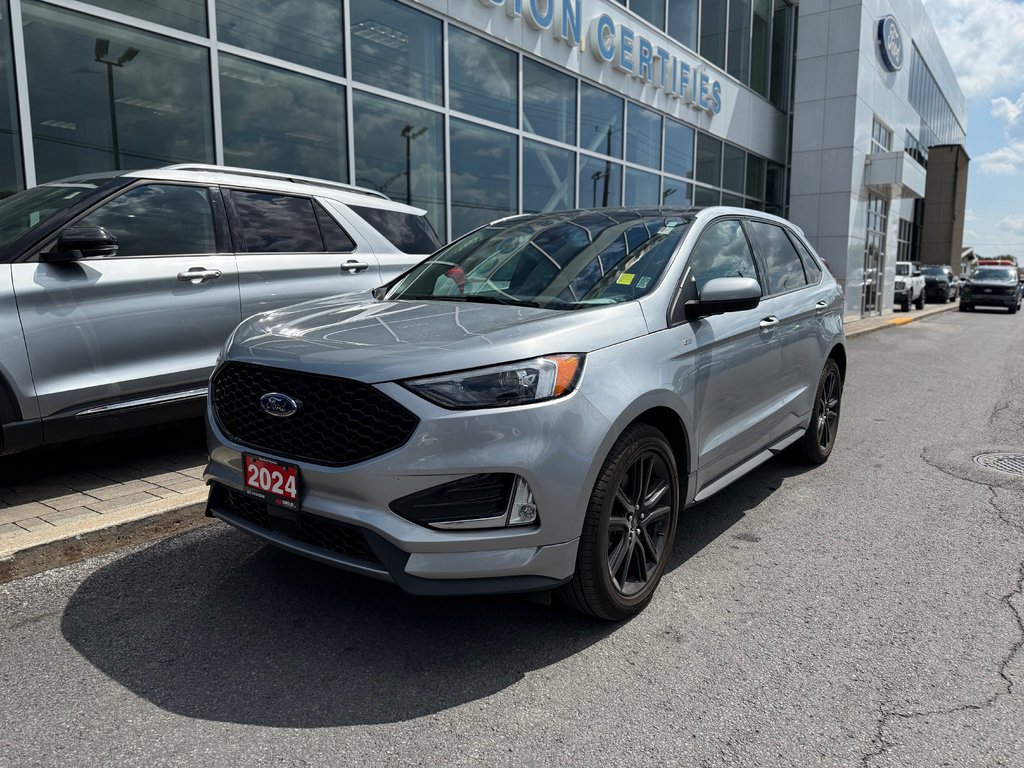 Ford Edge  2024 à Brossard, Québec - 1 - w1024h768px