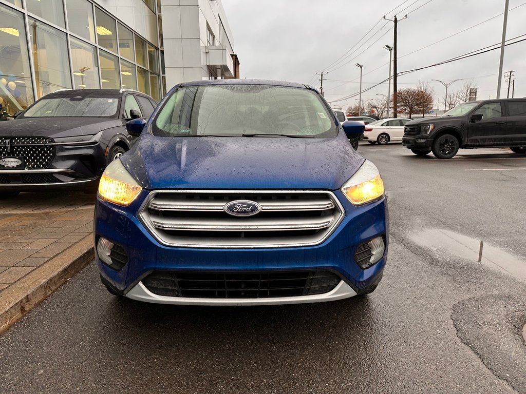 2017 Ford Escape in Brossard, Quebec - 3 - w1024h768px