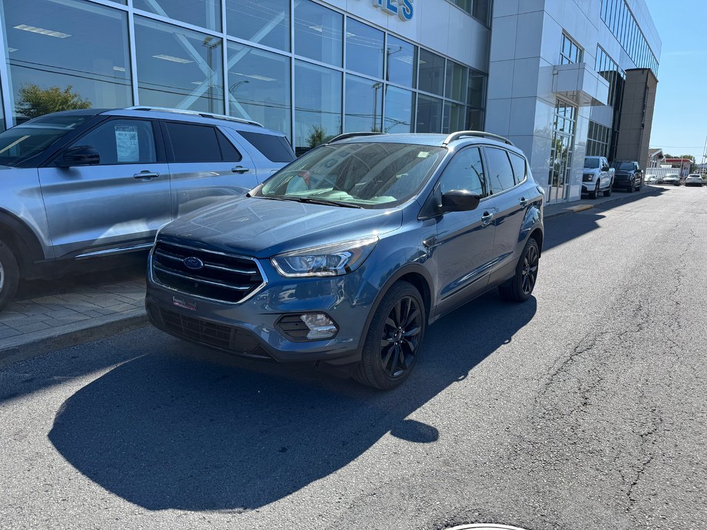 2018 Ford Escape in Brossard, Quebec - 1 - w1024h768px