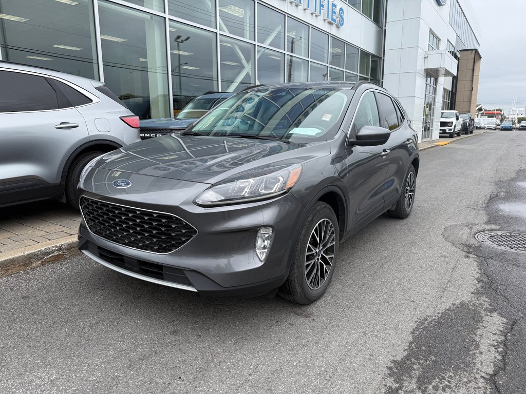 Ford Escape  2021 à Brossard, Québec - 1 - w1024h768px