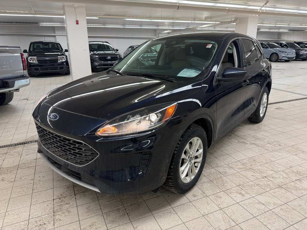 2021 Ford Escape in Brossard, Quebec - 1 - w1024h768px