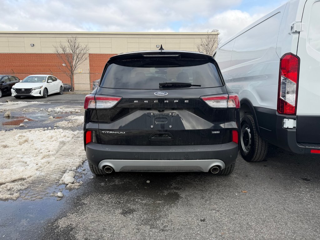 Ford Escape  2021 à Brossard, Québec - 7 - w1024h768px
