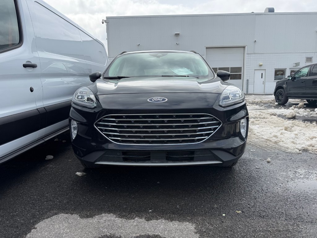Ford Escape  2021 à Brossard, Québec - 3 - w1024h768px