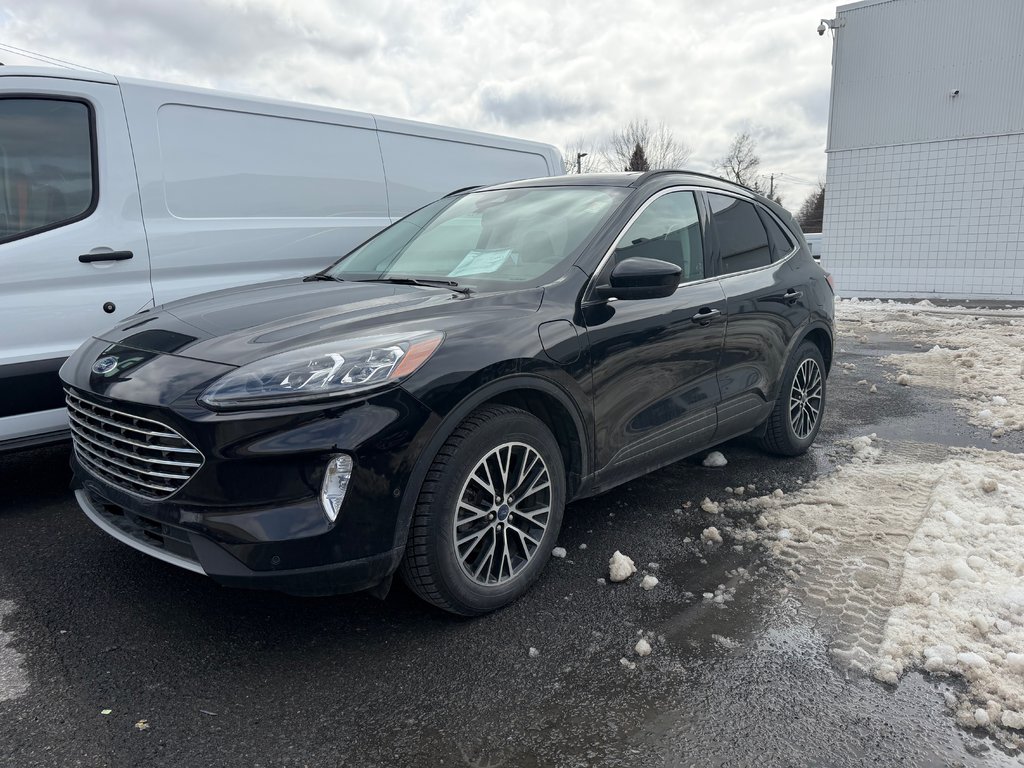 Ford Escape  2021 à Brossard, Québec - 1 - w1024h768px