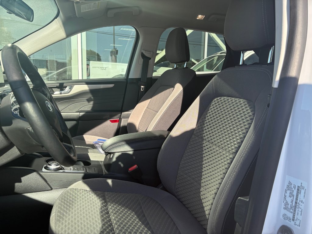 Ford Escape SE | AWD | VOLANT CHAUFF | CARPLAY | 2021 à Brossard, Québec - 11 - w1024h768px