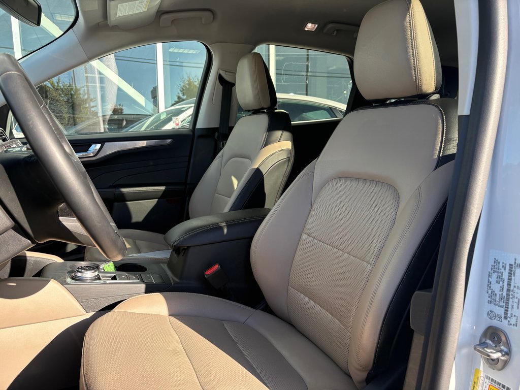 2021 Ford Escape Titanium PHEV | 60KM RANGE | TOW PACK | B&O | in Brossard, Quebec - 13 - w1024h768px