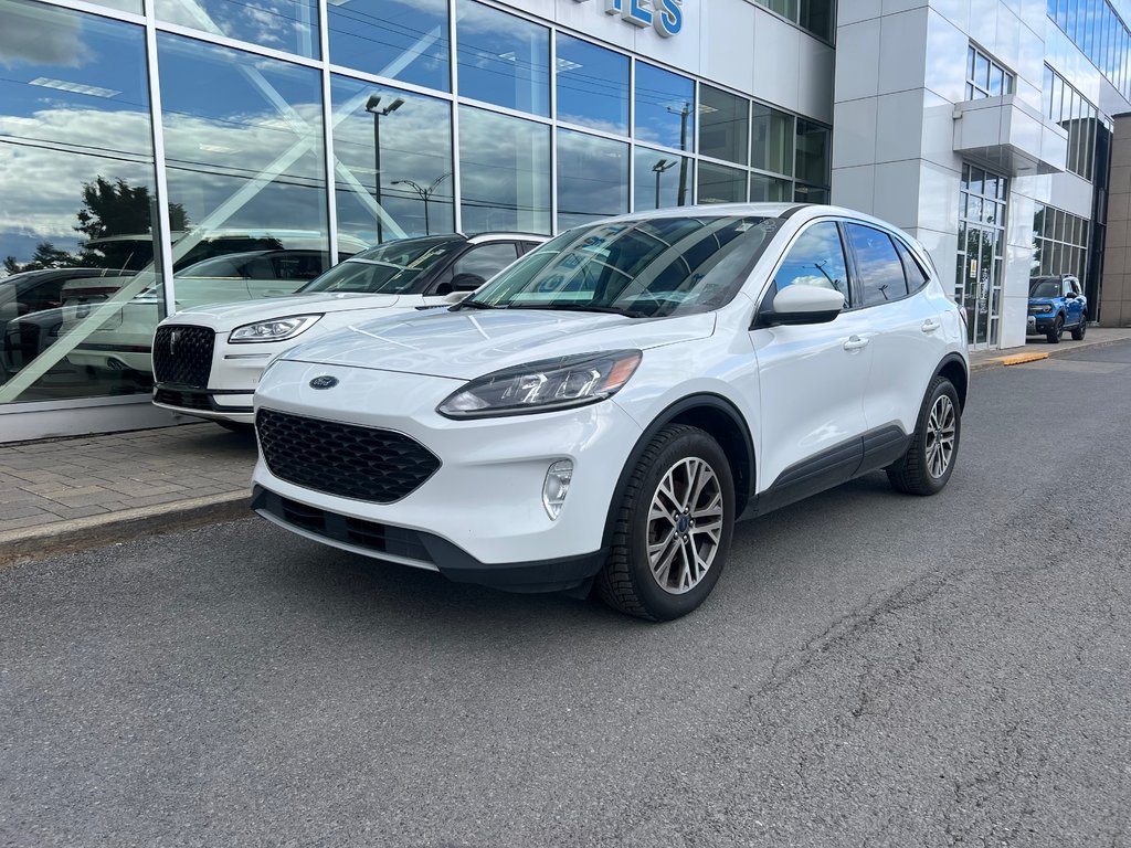 2022 Ford Escape in Brossard, Quebec - 1 - w1024h768px