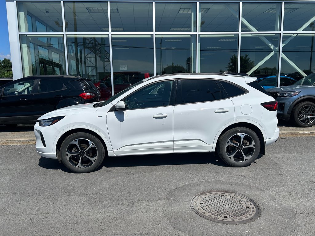 Ford Escape ST-Line Select| AWD | 2.0T | TOW PACK | 2023 à Brossard, Québec - 5 - w1024h768px