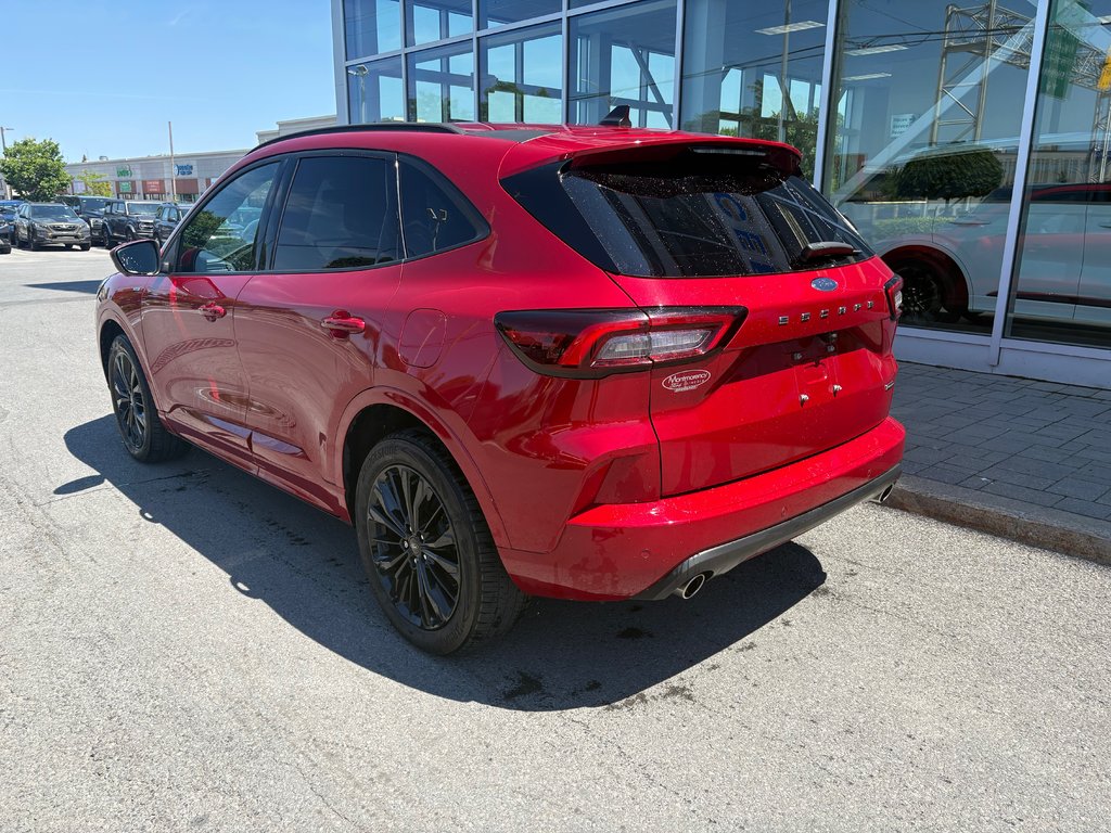 Ford Escape  2023 à Brossard, Québec - 7 - w1024h768px