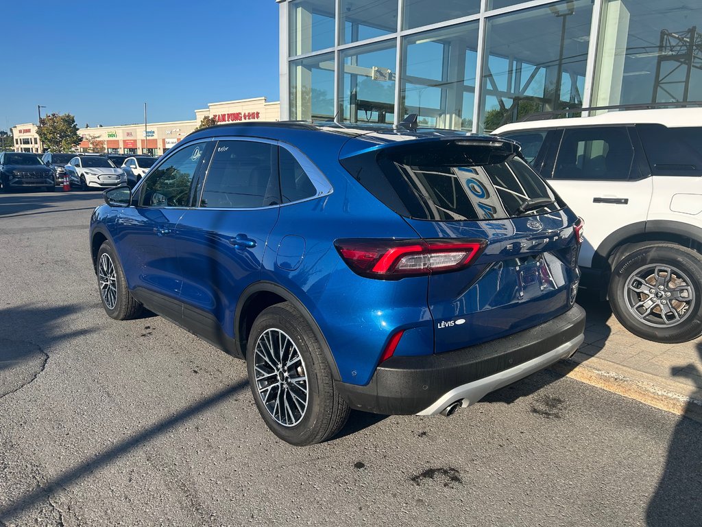 2023 Ford Escape PHEV | TAUX 3.99% DISPO | TOIT PANO | PREMIUM | in Brossard, Quebec - 7 - w1024h768px