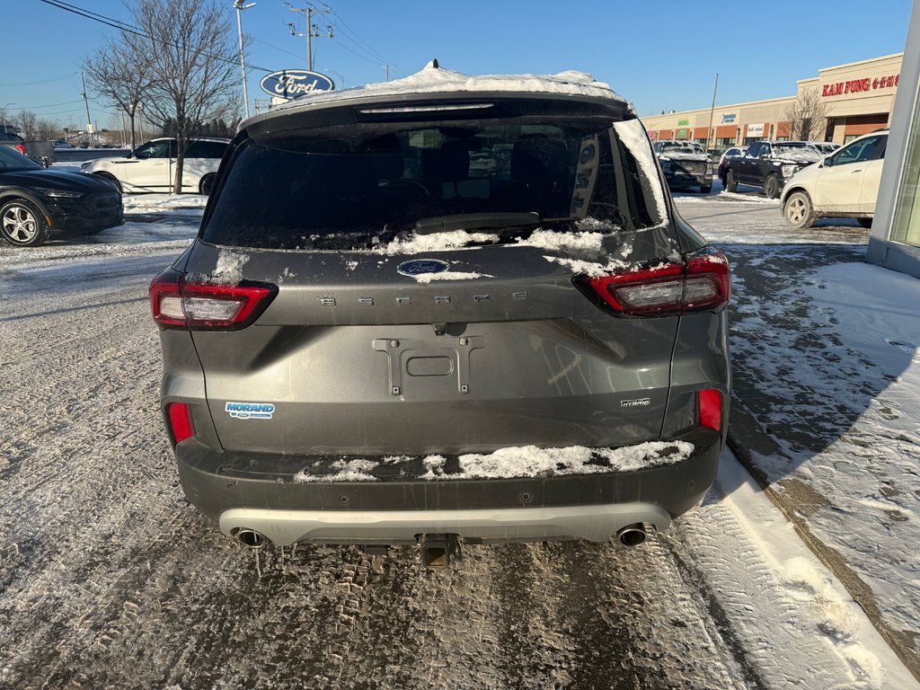 Ford Escape  2024 à Brossard, Québec - 5 - w1024h768px