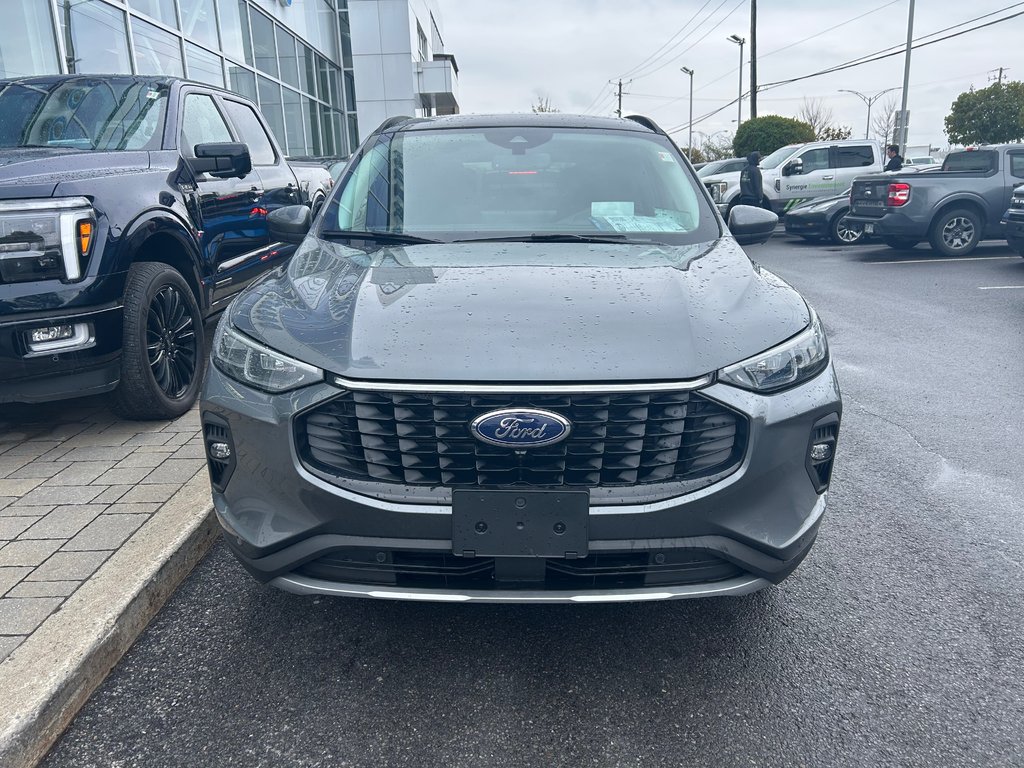 Ford Escape  2025 à Brossard, Québec - 3 - w1024h768px