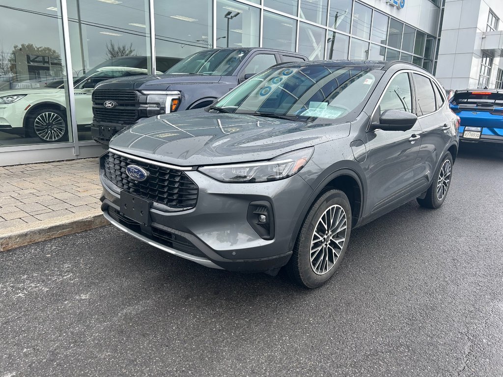 Ford Escape  2025 à Brossard, Québec - 1 - w1024h768px