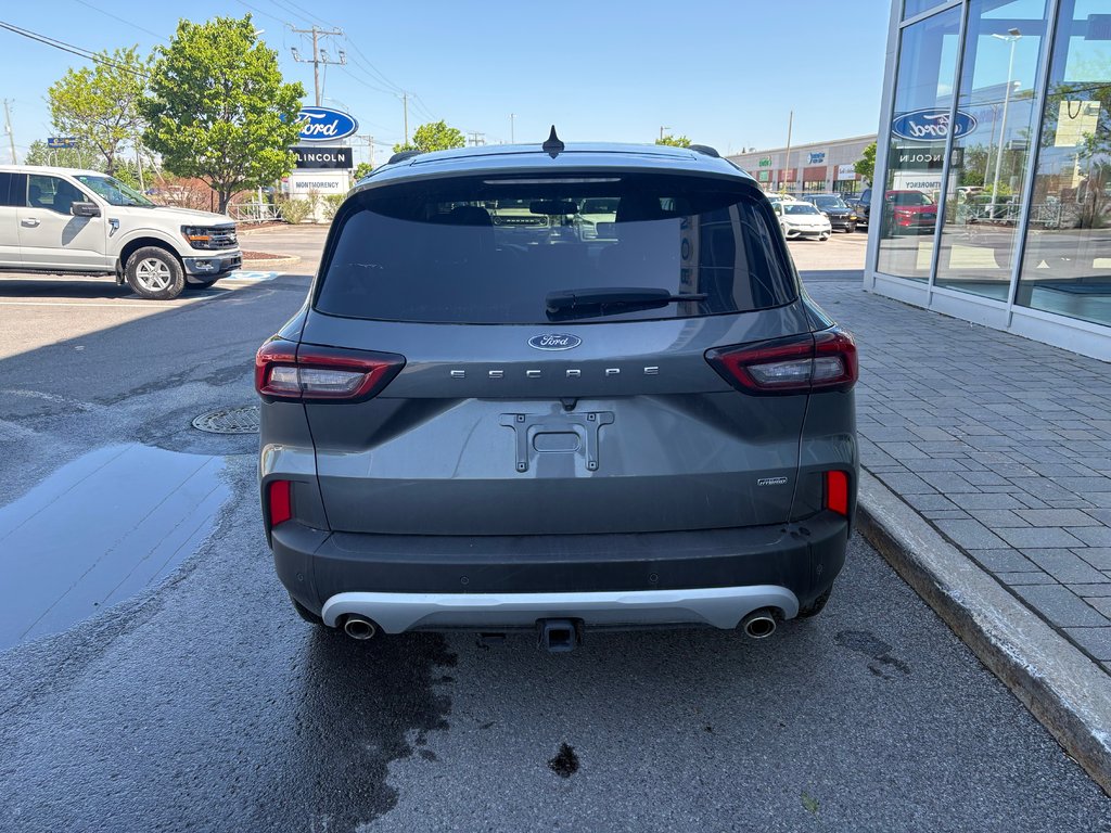 Ford Escape  2025 à Brossard, Québec - 9 - w1024h768px