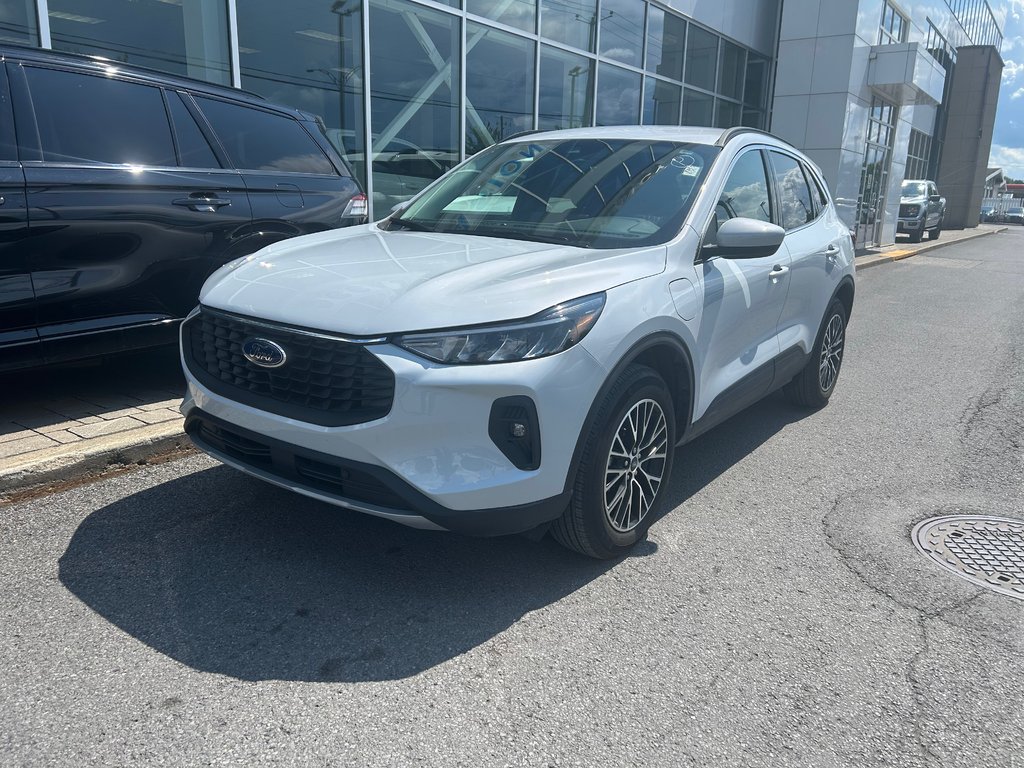 Ford Escape  2025 à Brossard, Québec - 1 - w1024h768px