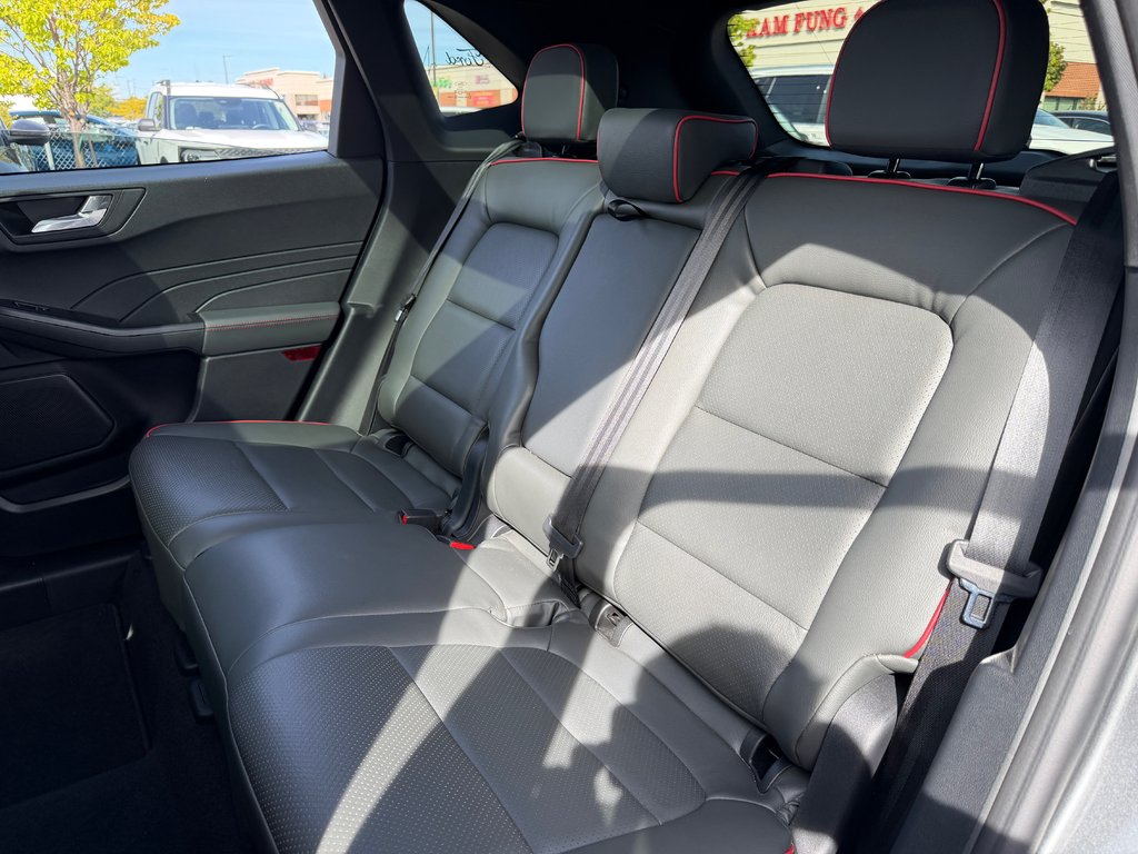 2025 Ford Escape ST-Line Elite | 2.5 HYBRID | AWD | TOIT PANO | in Brossard, Quebec - 15 - w1024h768px