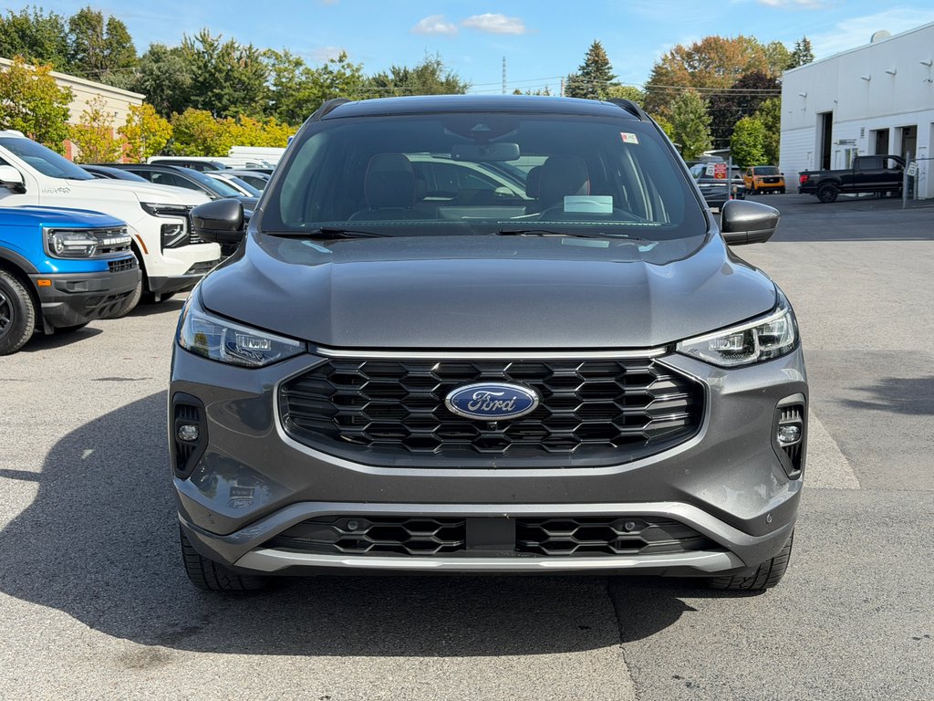 2025 Ford Escape ST-Line Elite | 2.5 HYBRID | AWD | TOIT PANO | in Brossard, Quebec - 3 - w1024h768px