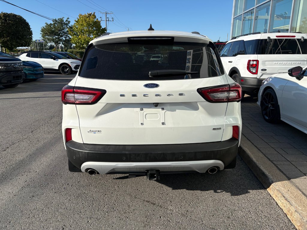 2026 Ford Escape in Brossard, Quebec - 9 - w1024h768px