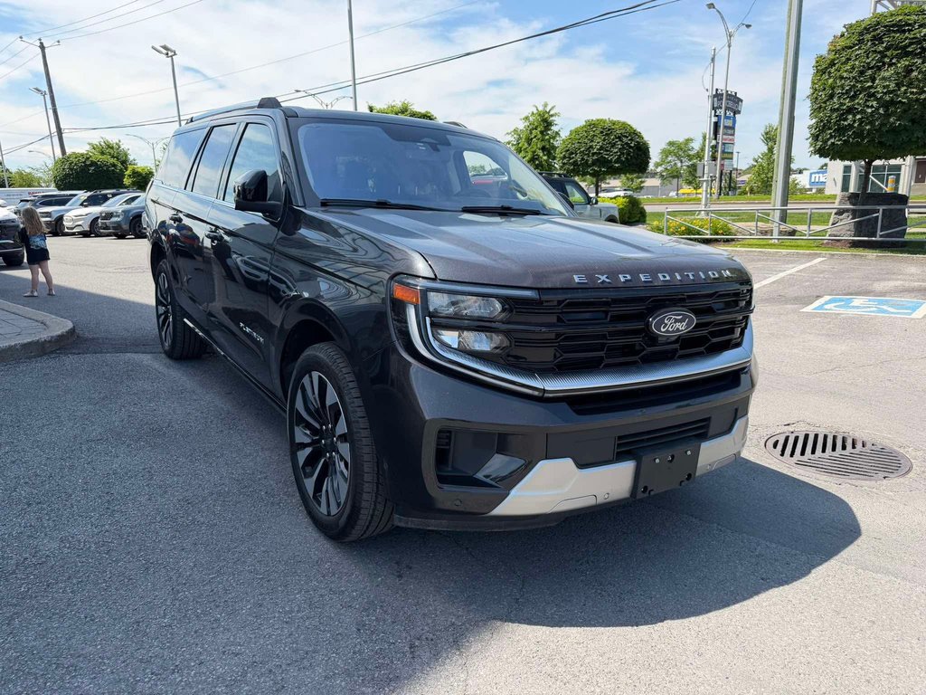 2025 Ford Expedition in Brossard, Quebec - 3 - w1024h768px