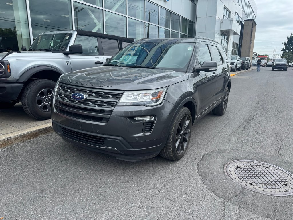 2019 Ford Explorer in Brossard, Quebec - 1 - w1024h768px