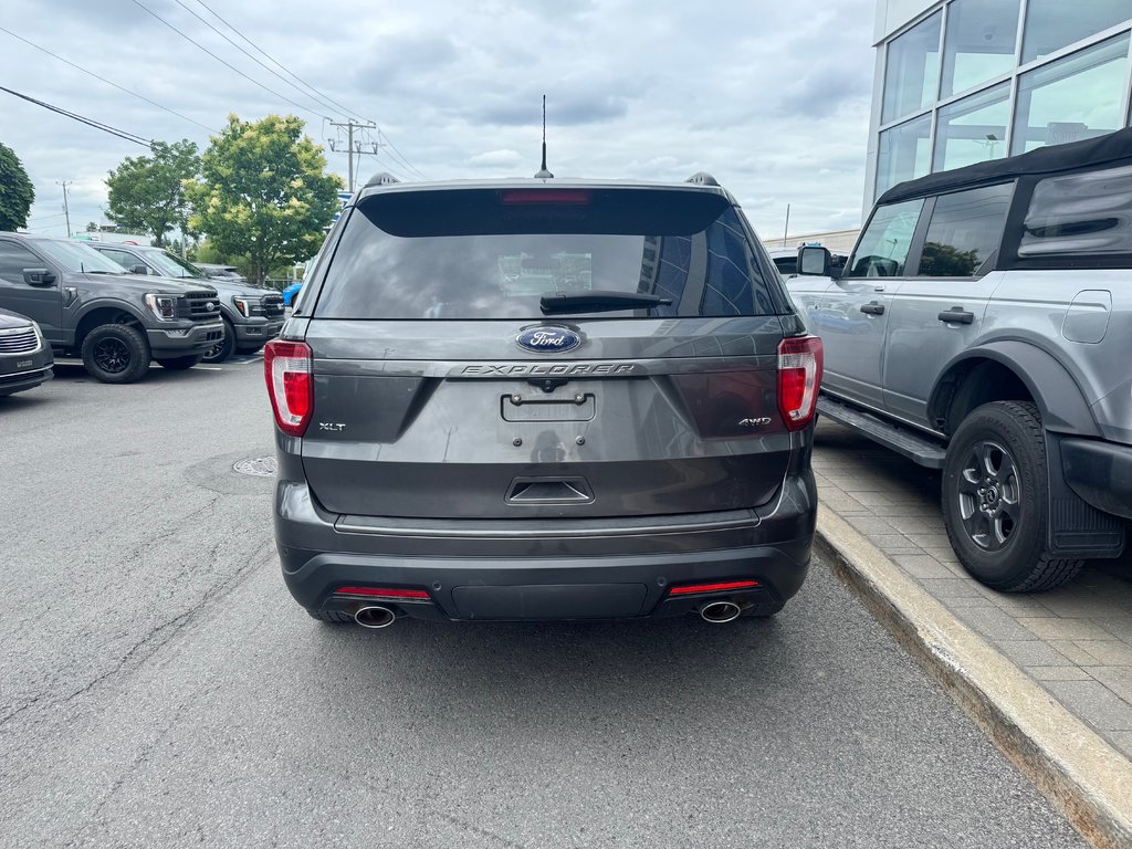 2019 Ford Explorer in Brossard, Quebec - 9 - w1024h768px