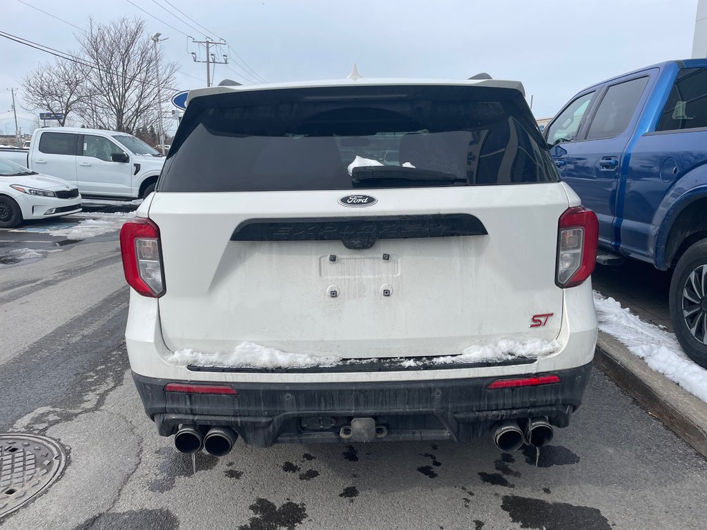2022 Ford Explorer in Brossard, Quebec - 9 - w1024h768px
