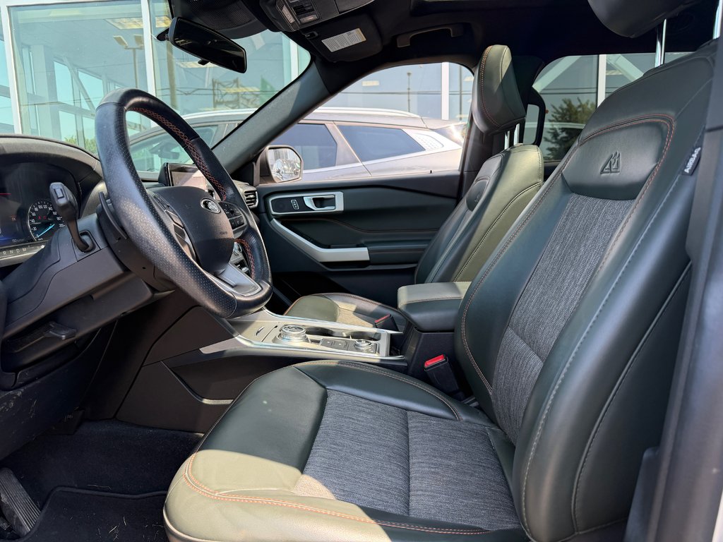 Ford Explorer  2022 à Brossard, Québec - 13 - w1024h768px