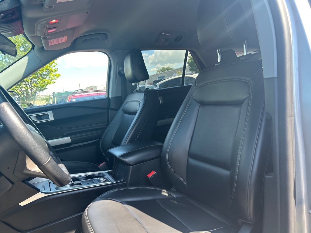 Ford Explorer XLT | 4WD | SIÈGES CHAUFF | 202A | CARPLAY 2022 à Brossard, Québec - 11 - w1024h768px