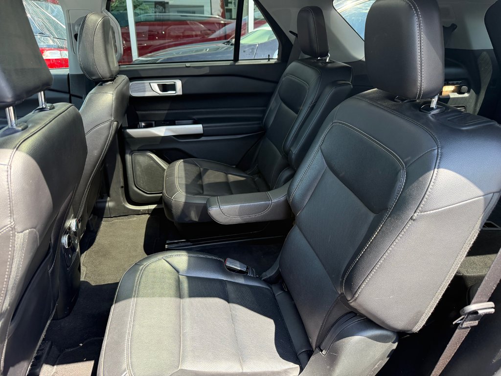 Ford Explorer Limited | 4WD | CUIR | TOIT PANO | CARPLAY | 2023 à Brossard, Québec - 13 - w1024h768px