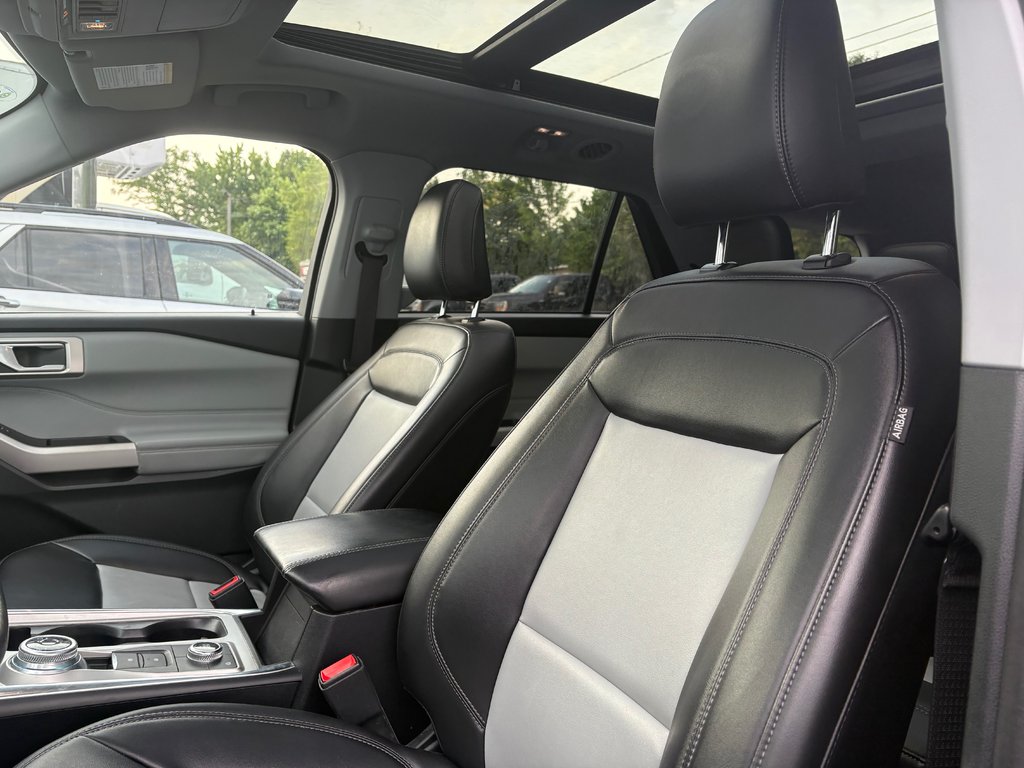 2023 Ford Explorer in Brossard, Quebec - 11 - w1024h768px